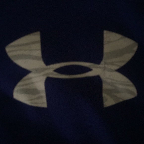 A blue and white zebra patterned under armour - Picture 3 of 4